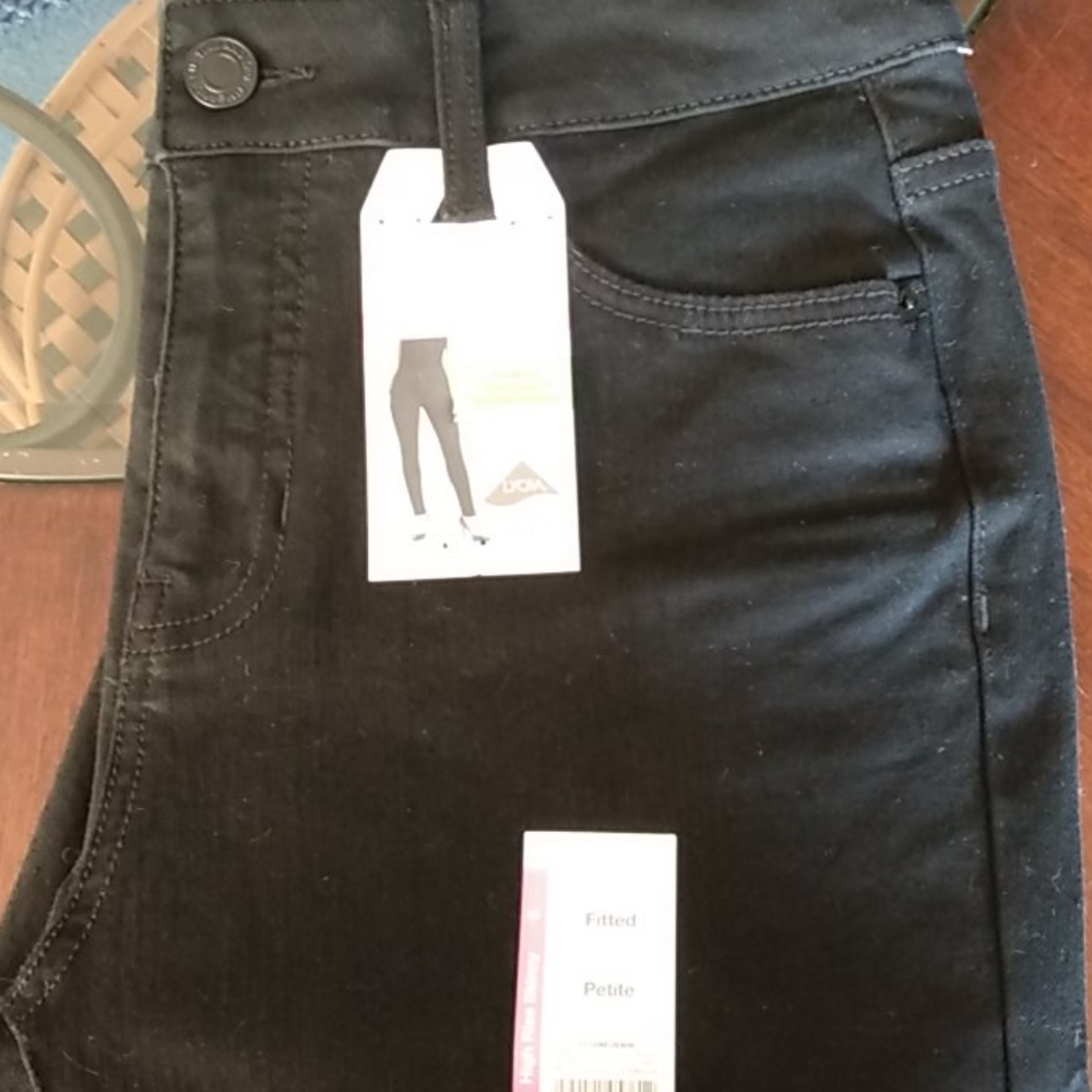 TimeAndTru™ | 6 Petite High Rise Skinny Jeans